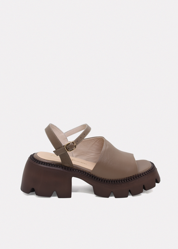 Sandalia Confección Café P332 de Cuero