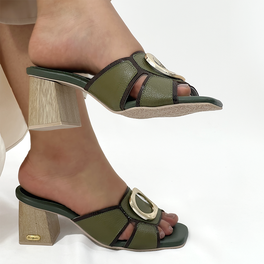 Sandalia Uma Chocolate x Napa Verde 4